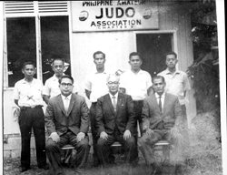 Back row Celso 1st from left, Cacoy 4th from left.