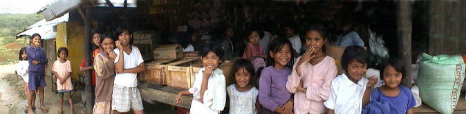 Kids at the mountain market one afternoon.